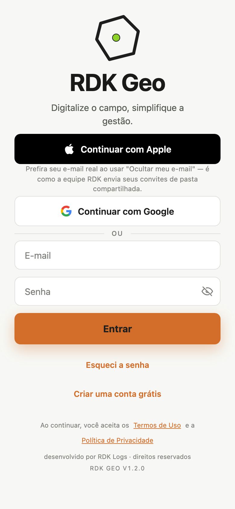 Tela de entrada do RDK Geo com os botões Continuar com Apple, Continuar com Google, campos de e-mail e senha e o botão Entrar.